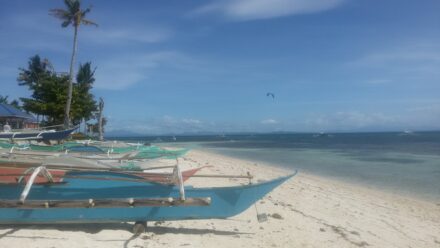 Vcera se nase cesta protahla na 16 hodin. Takhle unaven...